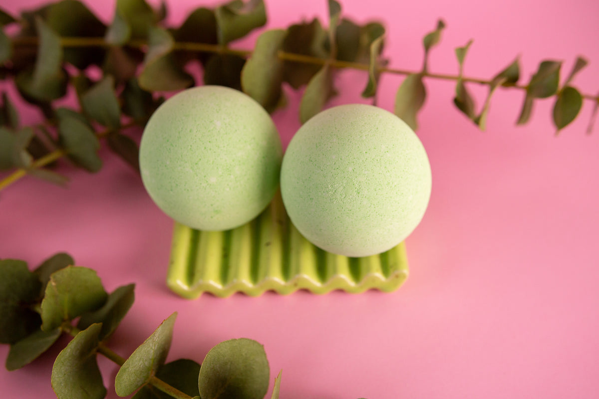 Eucalyptus + Orange Bath Bomb
